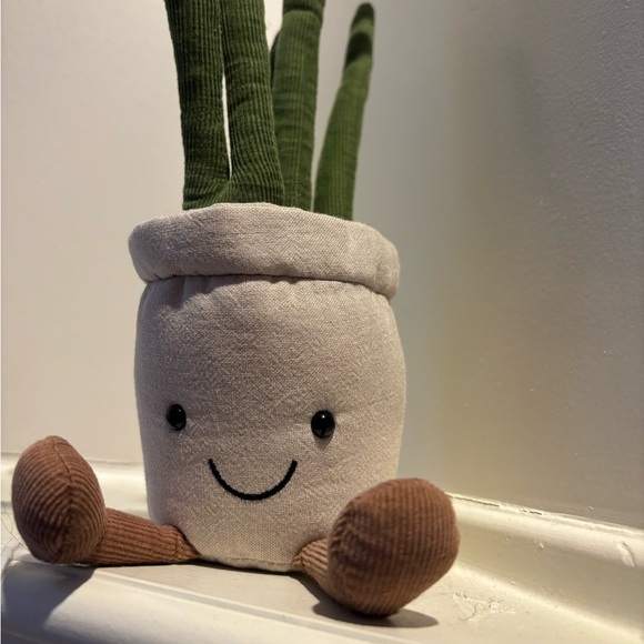 Jellycat Amuseables Daffodil - Picture 4 of 13